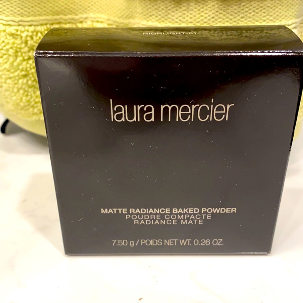 New Laura Mercier Baked Powder